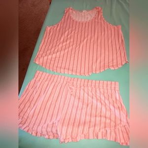 Women's size XL, Seeing Stars two piece pajama set